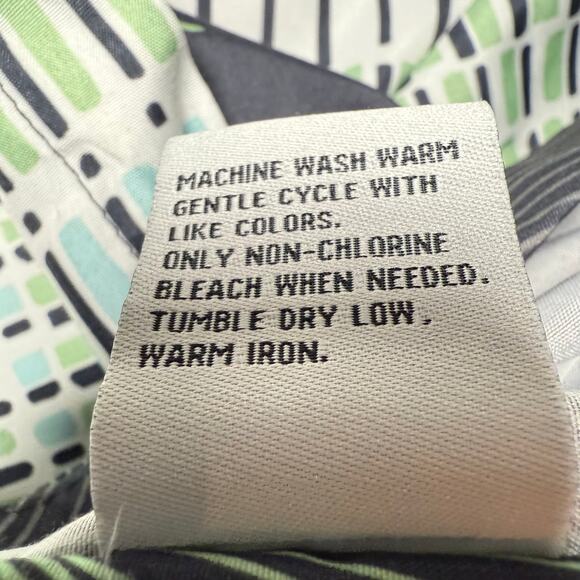 Style & Co Home Euro Pillow Sham Set of 2 Button Closure Reversible 27” x 27” - Picture 6 of 8